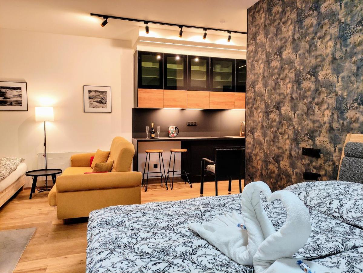 Grand Spa Harrachov - Wellness Luxusni Apartman S Velkou Virivkou, Saunou, Kuchyni A Venkovnim Posezenim V Centru Harrachova Extérieur photo