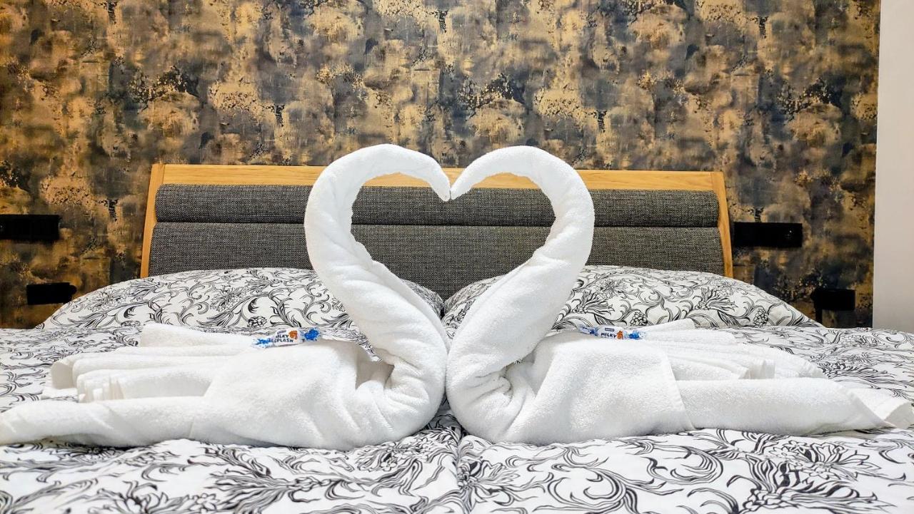 Grand Spa Harrachov - Wellness Luxusni Apartman S Velkou Virivkou, Saunou, Kuchyni A Venkovnim Posezenim V Centru Harrachova Extérieur photo